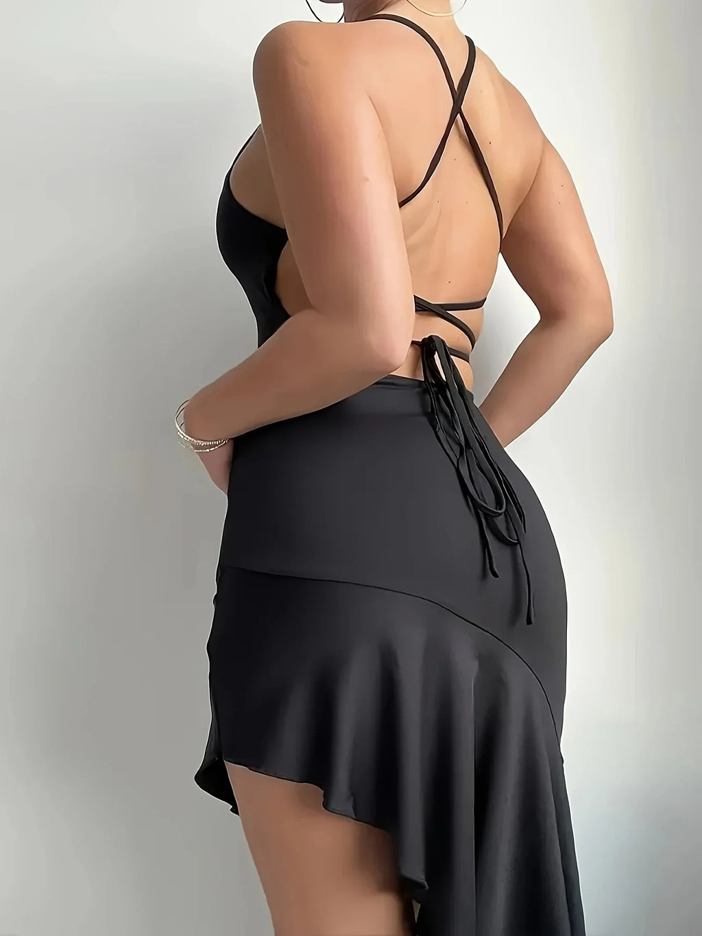 Sexy Black Spaghetti Strap Vacations Bodycon Dress Women's Elegant Asymmetric Ruffle Mermaid Hem Party Evening Club Mini Dresses