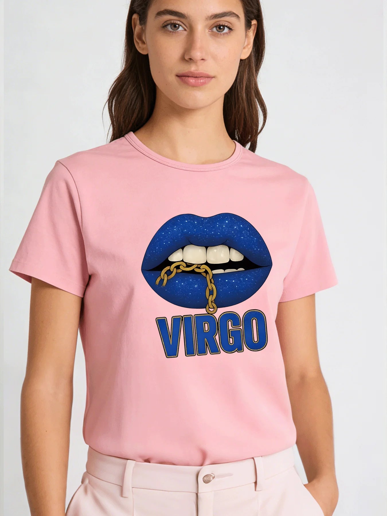 Queen Crown T Shirt Women Pink Blue Graphic Tee Casual Round Neck Short Sleeve Tops Women Clothing