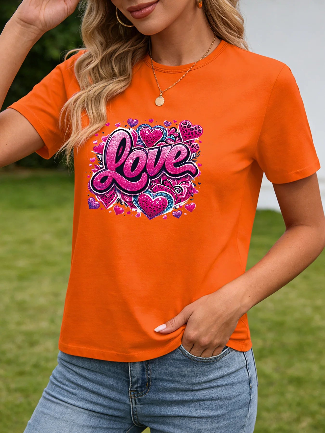 2026 Spring/Summer New Women's Heart Pattern T-Shirt, Pink Sequin Print, Casual Round Neck Short Sleeve Top