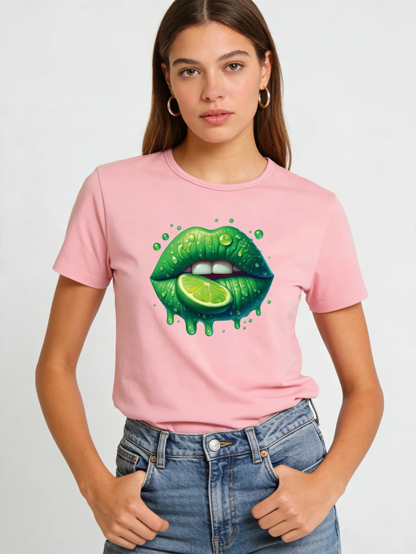 2026 Spring/Summer New Women's Lime Green Lips Pattern T-Shirt Cute Fruit Pattern T-Shirt Casual Round Neck Short Sleeve Top