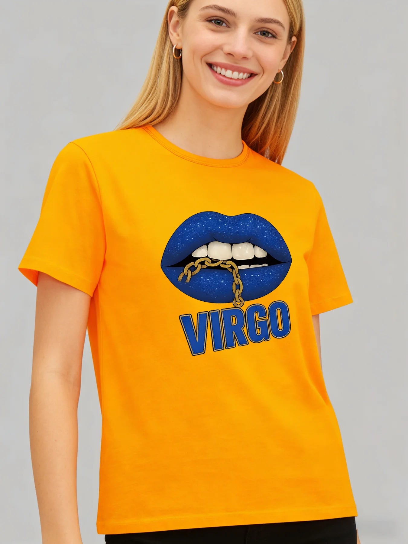 Queen Crown T Shirt Women Pink Blue Graphic Tee Casual Round Neck Short Sleeve Tops Women Clothing