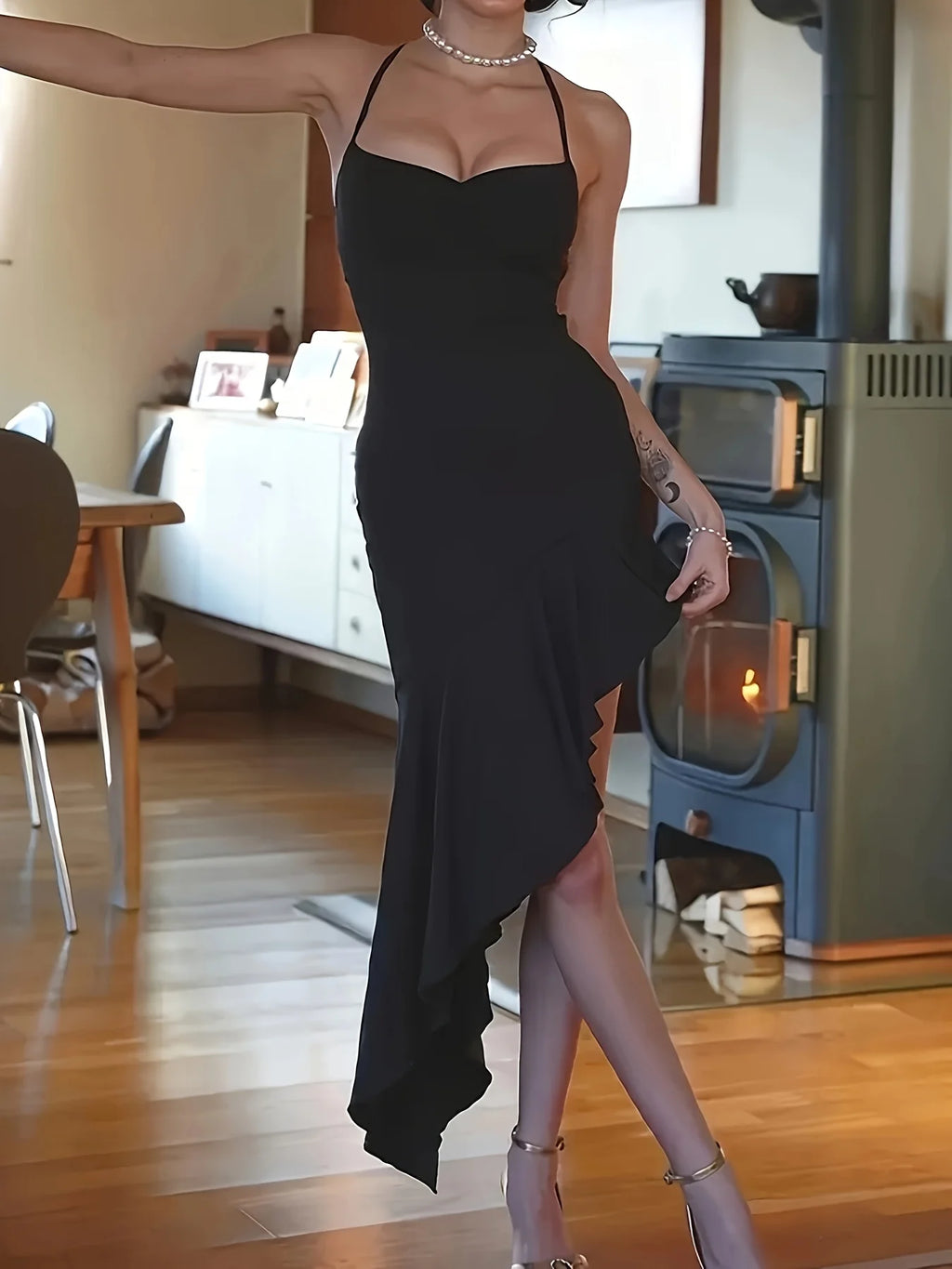 Sexy Black Spaghetti Strap Vacations Bodycon Dress Women's Elegant Asymmetric Ruffle Mermaid Hem Party Evening Club Mini Dresses